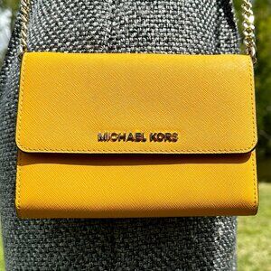 MK Michael Kors Jet Set Large Wallet Detachable Crossbody Sun Yellow Leather